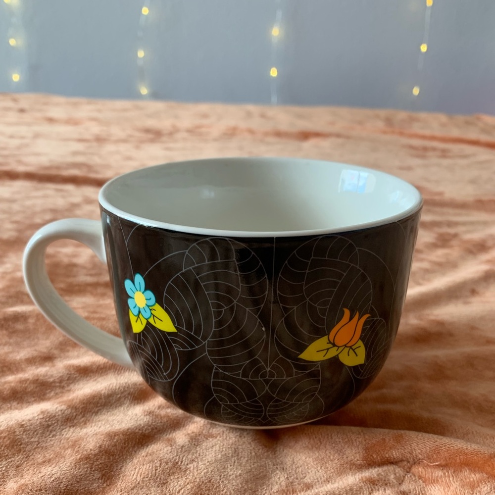 *NWOT* Frida Kahlo 16 fl oz Kikkerland Mug - Picture 6 of 10